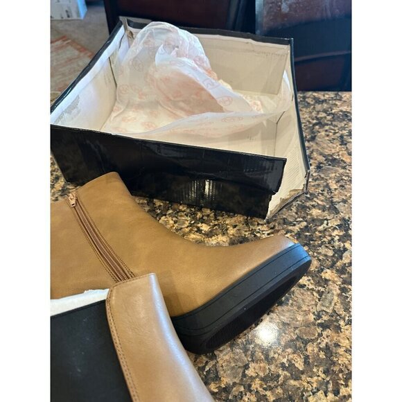 Hawkwell  Platform Side Zipper Chelsea Boots Chunky High Heel Square Toe SZ 9 - Picture 6 of 6